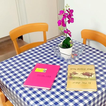 Like Home Gedera Экстерьер фото